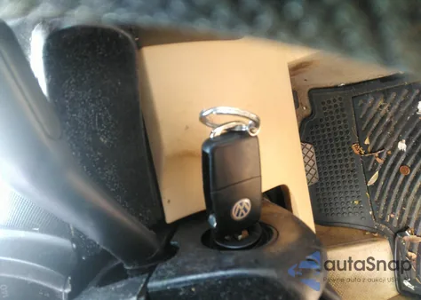 2007 Volkswagen New Beetle 2.5 z USA, uszkodzony, nr VIN 3VWPW31C97M514361